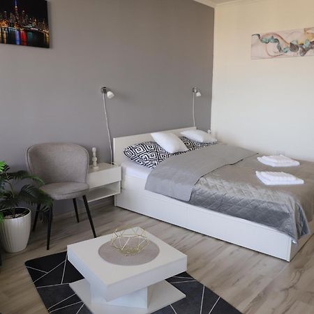 Ueveghid Apartman Sátoraljaújhely Exteriör bild