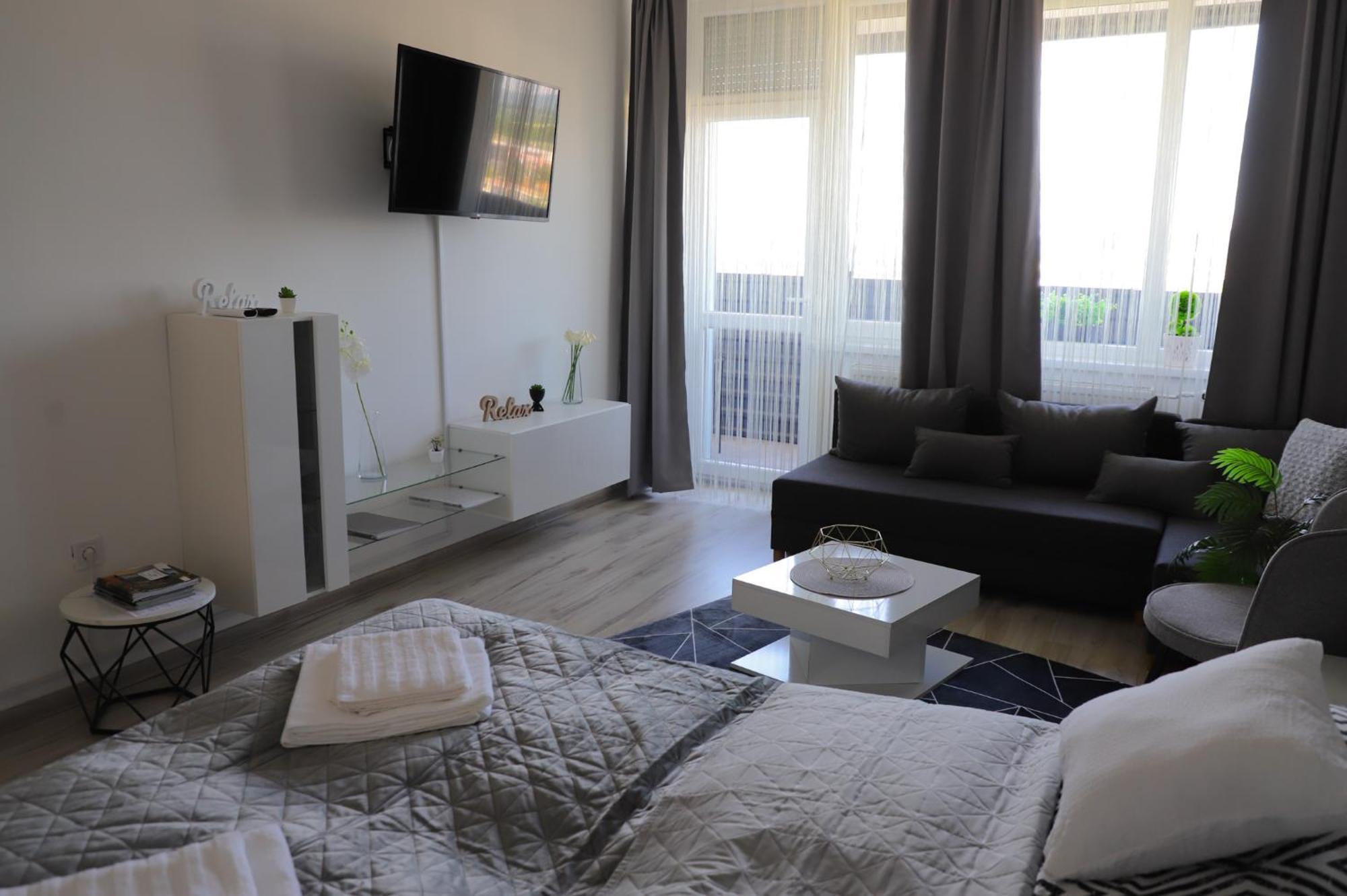 Ueveghid Apartman Sátoraljaújhely Exteriör bild