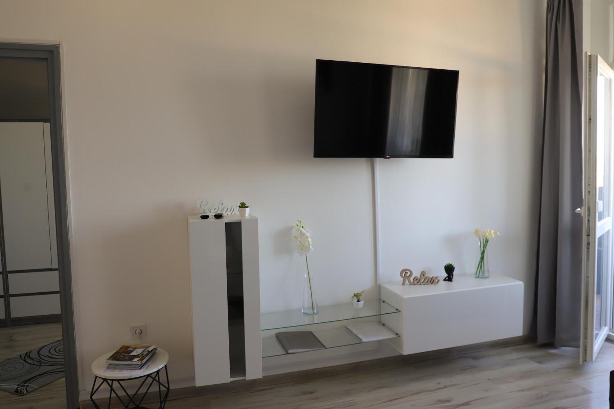 Ueveghid Apartman Sátoraljaújhely Exteriör bild