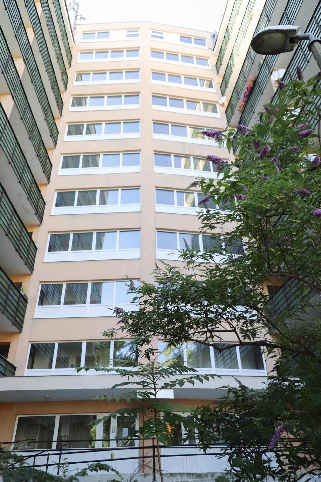 Ueveghid Apartman Sátoraljaújhely Exteriör bild